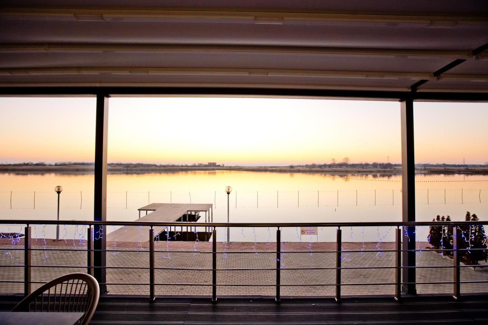 Hotel Evergreen อามารา ภายนอก รูปภาพ