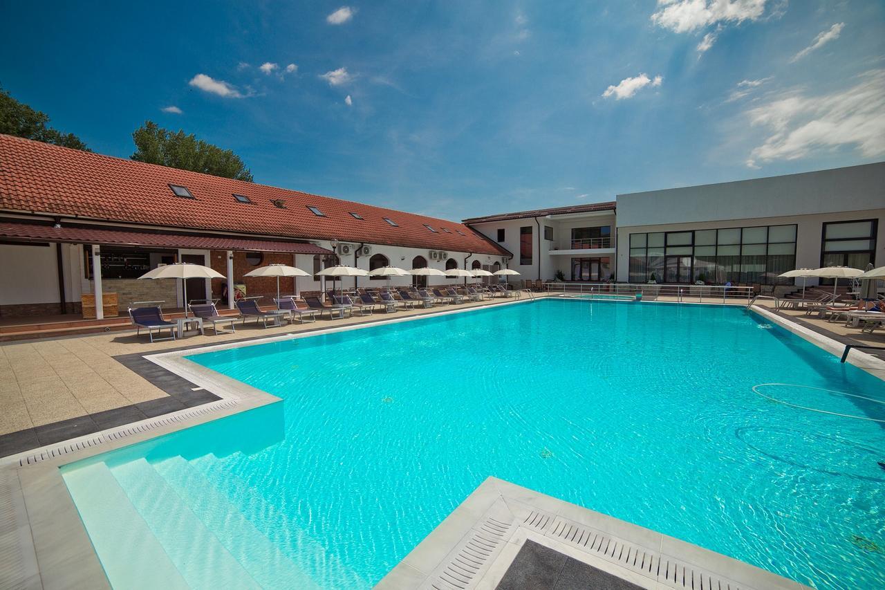 Hotel Evergreen อามารา ภายนอก รูปภาพ